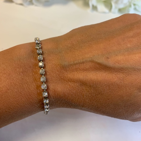 Diamanté Tennis Bracelet ❤️ Free with any Purchase - Picture 4 of 7